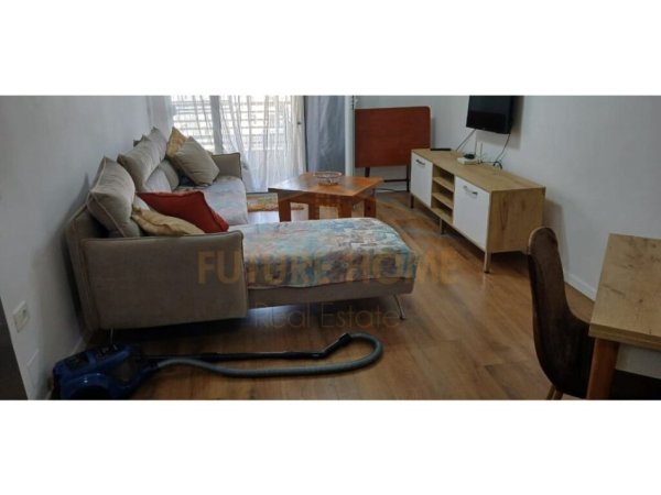 Tirane, jepet me qera apartament 1+1 Kati 5, 65 m² 600 € (Kompleksin Star)