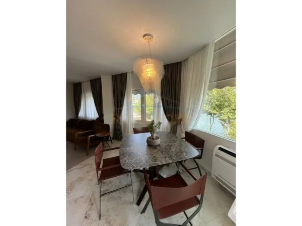 Tirane, shitet apartament 2+1 Kati 1, 117 m² 280.000 € 