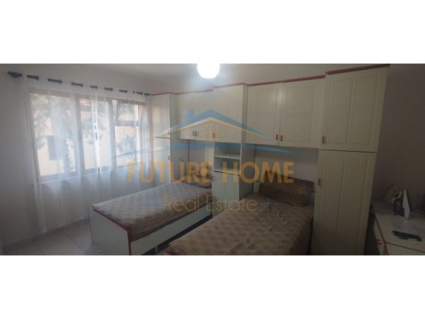 Tirane, jepet me qera apartament 2+1+Aneks Kati 1, 92 m² 650 € (Qender)