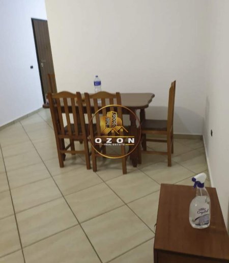 Tirane, jepet me qera apartament 2+1+BLK Kati 2, 96 m² 300 Euro (Kodra e Diellit, Mbikalimi i Komunes)