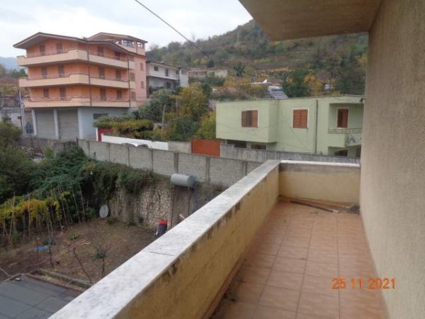 Lezhe, shitet  Apartament 53.1 m² 2.560.000 Leke (Lagjia Skanderbeg)