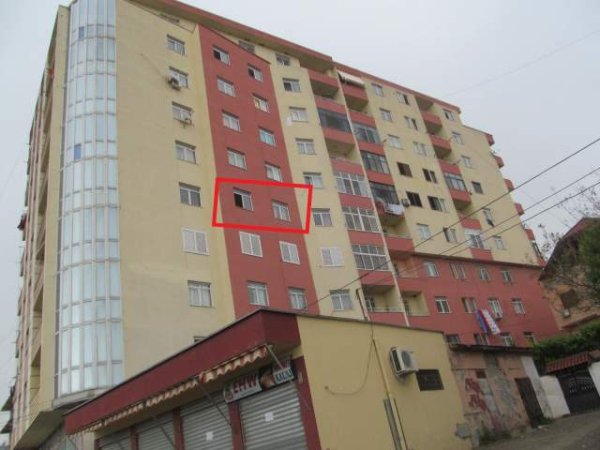 Lezhe, shitet apartament Kati 4, 96.8 m² 3.035.648 Leke (Lagjia Skanderbeg)
