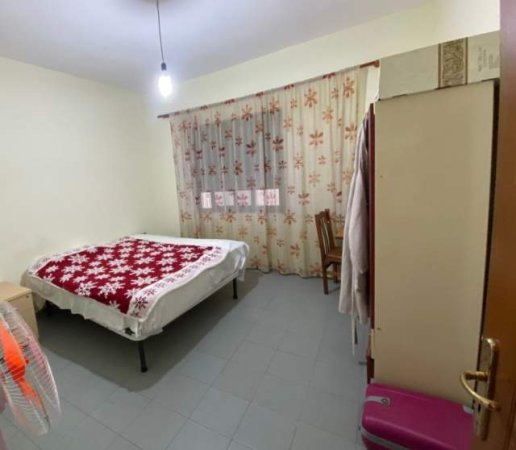 Tirane, jepet me qera apartament 4+1+BLK Kati 2, 200 m² 700 Euro (don bosko)
