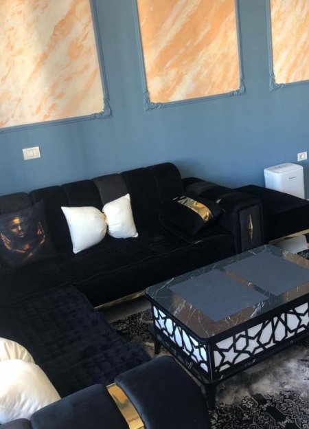Tirane, jepet me qera apartament 2+1+BLK Kati 4, 95 m² 500 Euro (Ana komnena)
