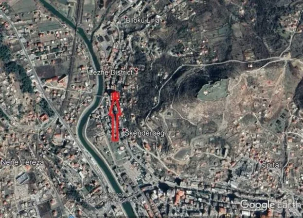 Lezhe, Shitet Apartament, me siperfaqe 51.6 m², Kati 3, Cmimi Fillestar 2,755,600 Leke (Lagjia Skanderbeg)