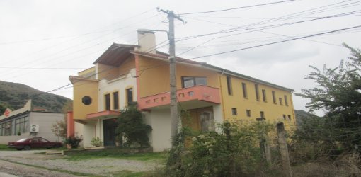 Korce, Mborje Shitet Truall 350 m², 1.960.000 Leke