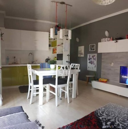 Apartament 1+1 ne shitje, Don Bosko, prane kompleksit Vizion Plus ne Tirane✔️  🏢Pallat me ashensor, kati i V i nje pallati prej 10- kate (sh)