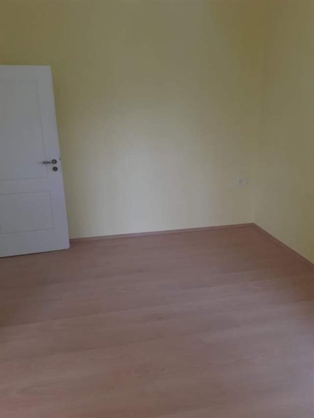 Tirane, shes apartament 1+1 Kati 3, 58 m² 78.000 Euro (Dervish Hekali)