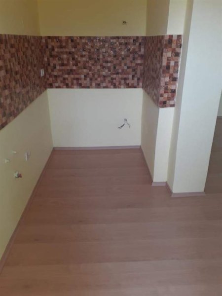 Tirane, shes apartament 1+1 Kati 3, 58 m² 78.000 Euro (Dervish Hekali)