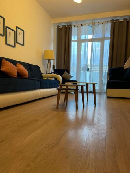 Tirane, jepet me qera apartament 2+1 Kati 4, 90 m² 650 Euro (Komuna e Parisit, KIKA 2)