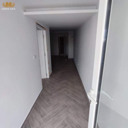 Mali Robit, shes apartament Kati 5, 65 m² 71.500 Euro (Mali i Robit)
