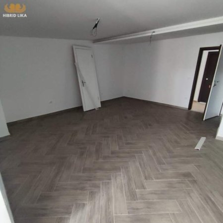 Mali Robit, shes apartament Kati 5, 65 m² 71.500 Euro (Mali i Robit)