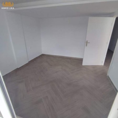 Mali Robit, shes apartament Kati 5, 65 m² 71.500 Euro (Mali i Robit)