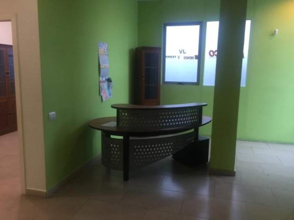 Tirane, jepet me qera Kati 2, 1.200 Euro