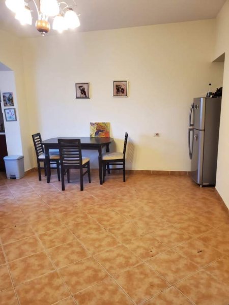 Tirane, jepet me qera apartament 1+1 Kati 4, 65 m² 390 Euro (Myslym Shyr)