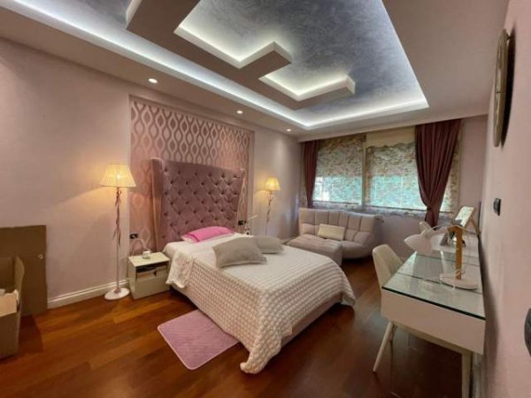 Tirane, jepet me qera apartament 2+1+BLK Kati 2, 150 m² 1.700 Euro (Air Albania)