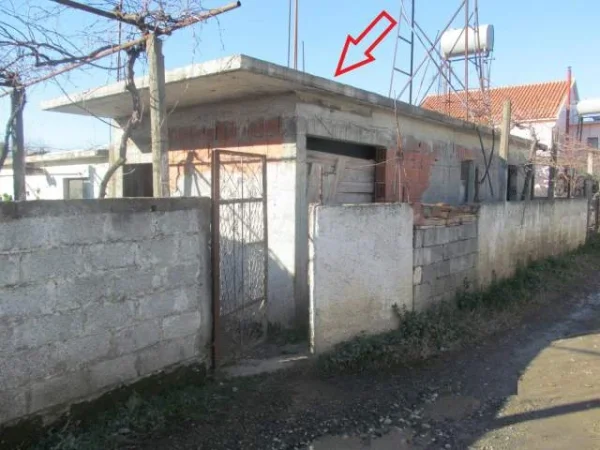 Mirdite, Shitet Truall dhe Ndertese nje kateshe, Cmimi Fillestar 1.510.400 Leke (Shen Koll)