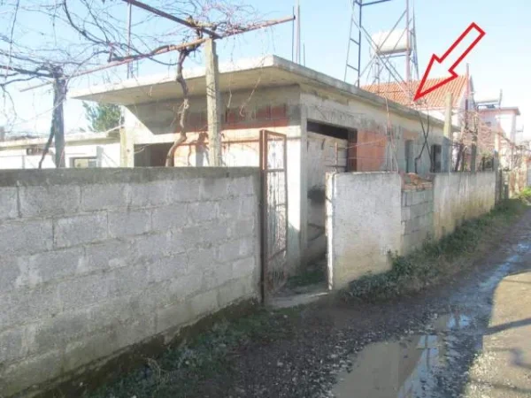 Mirdite, Shitet Truall dhe Ndertese nje kateshe, Cmimi Fillestar 1.510.400 Leke (Shen Koll)