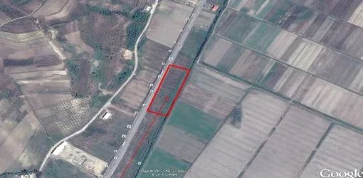 Fier, Mbrostar Ura Shitet Toke Are 9.310 m², Cmimi Fillestar 11,693,062