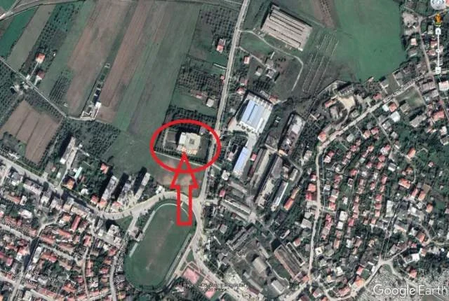 Fier, Dukas Shitet Truall 3.500 m² dhe 3 Njesi 4,485 m² me siperfaqe totale 6,694 m², Cmimi Fillestar 97,173,120 Leke