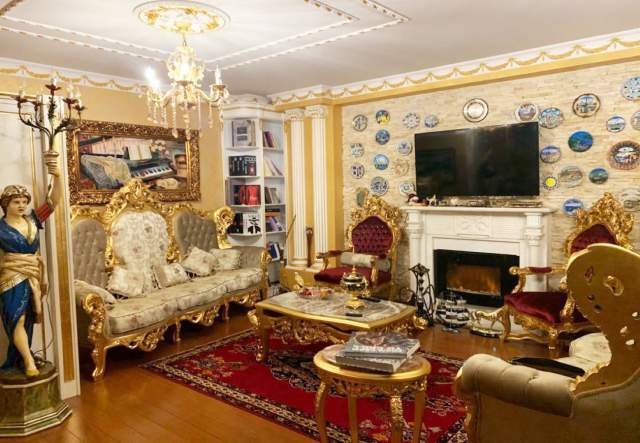 Tirane, shitet apartament 126 m² 280.000 Euro