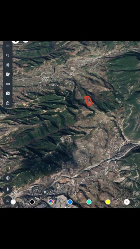 Tirane, shes toke 30.000 m² 10 Euro/m2