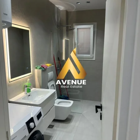 Tirane, jepet me qera apartament 2+1+Ballkon Kati 3, 62 m² 800 € (VASO PASHA)