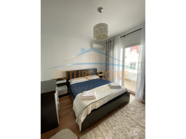 Tirane, jepet me qera apartament 2+1 Kati 5, 99 m² 1.000 € (myslym shyri)