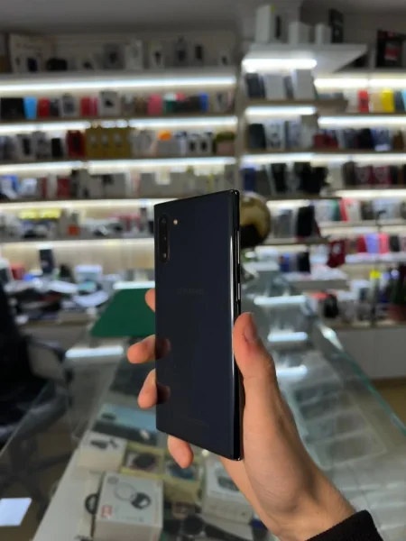 Tirane, shes Celular-Smartphone SAMSUNG NOTE 10