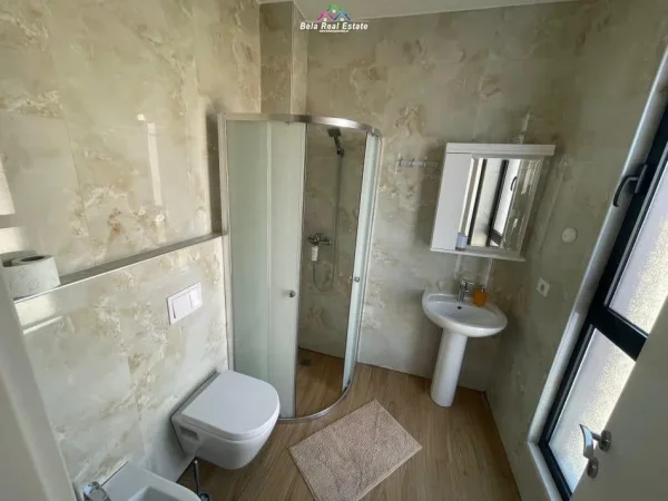 Tirane, shes apartament 2+1 Kati 4, 94 m² 140.000 € (cassa italia)