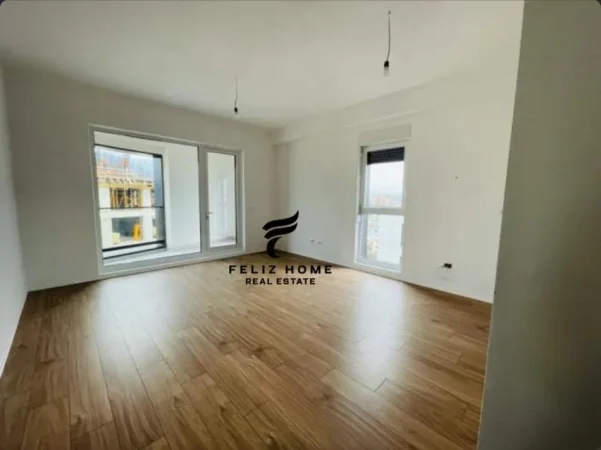 Tirane, shitet apartament 3+1 Kati 9, 119 m² 215.100 € (BULEVARDI I RI)