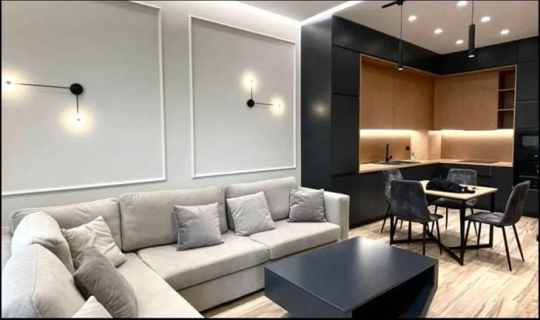 Tirane, jepet me qera apartament 1+1 Kati 5, 75 m² 950 € (Square 21)
