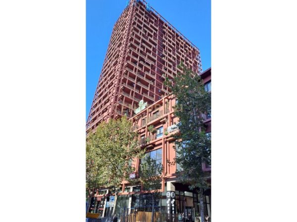 Tirane, jepet me qera apartament duplex Dublex Kati 1, 275 m² 3.000 € (Garden Building)