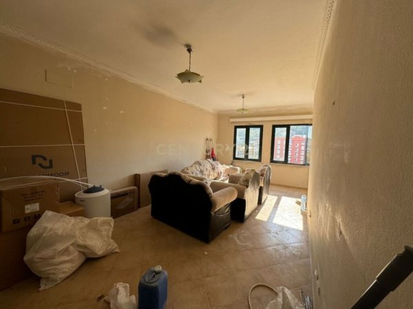 Tirane, shitet apartament 1+1 Kati 6, 76 m² 98.000 € (MISTO MAME)