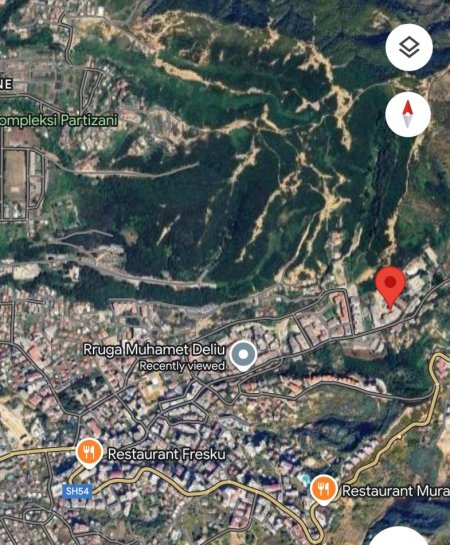 OFERTE JEPET ME QIRA 300eu/muaj apartament 1+1 Kati 9, 69 m² 300 € (Rruga Muhamet Deliu, prane Thesarit, tek ish Renea)