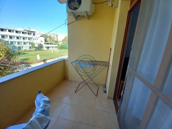Durres, jepet me qera apartament 1+1+Ballkon Kati 1, 80 m² 300 € (Plazh Iliria)