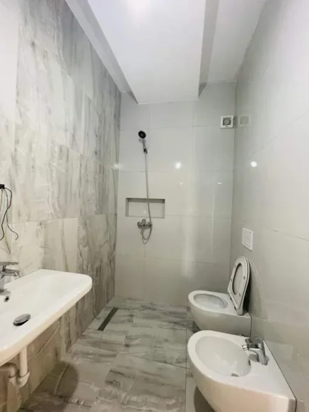Tirane, shitet apartament 3+1+Aneks+Ballkon Kati 8, 120 m² 179.250 € (rruga jordan misja)