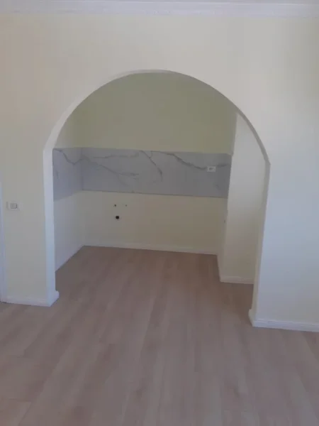 Tirane, shitet apartament 1+1 Kati 5, 57 m² 78.000 € (Ali Demi)