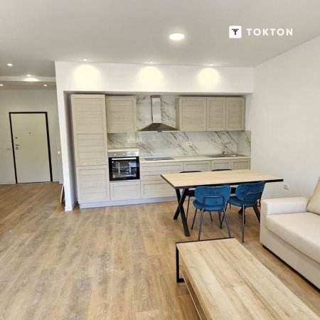 Vlore, shitet apartament 2+1 Kati 4, 129 m² 173.700 € (Qendër, Vlorë, TT 1476)