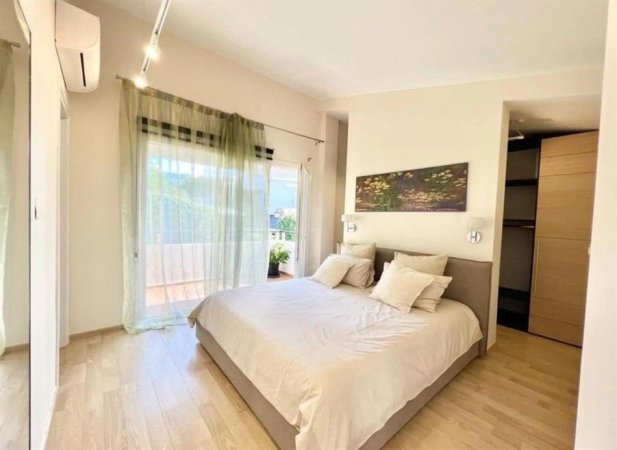 Tirane, shitet apartament 2+1+Ballkon Kati 2, 130 m² 420.000 € (Long Hills, Teg)