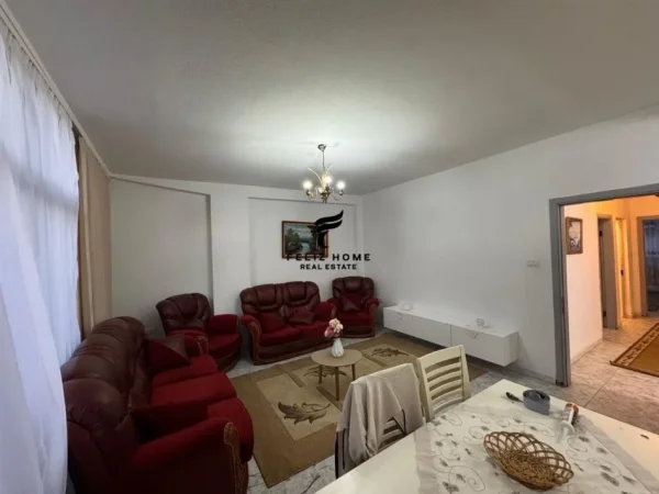 Tirane, jepet me qera apartament 2+1 Kati 4, 95 m² 600 € (RRUGA FERIT XHAJKO)