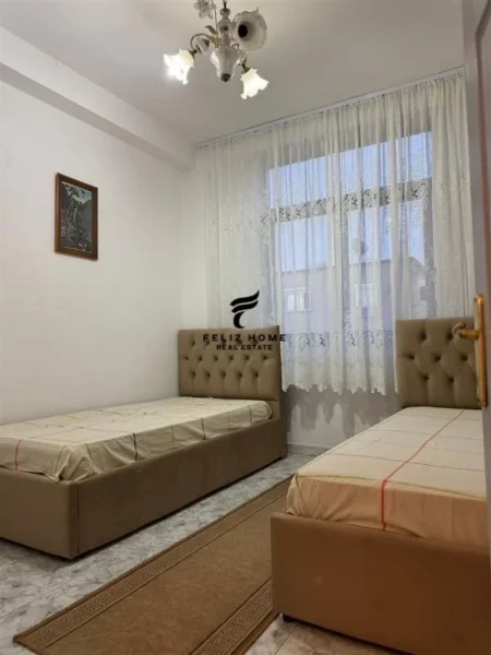 Tirane, jepet me qera apartament 2+1 Kati 4, 95 m² 600 € (RRUGA FERIT XHAJKO)