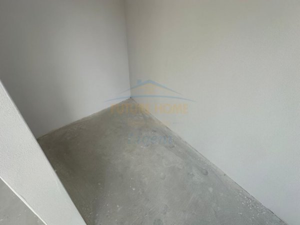 Tirane, Shitet 3+1+Ballkon Kati 7, 232 m² 596,590 € (Liqeni Artificial, Lake View Residence)