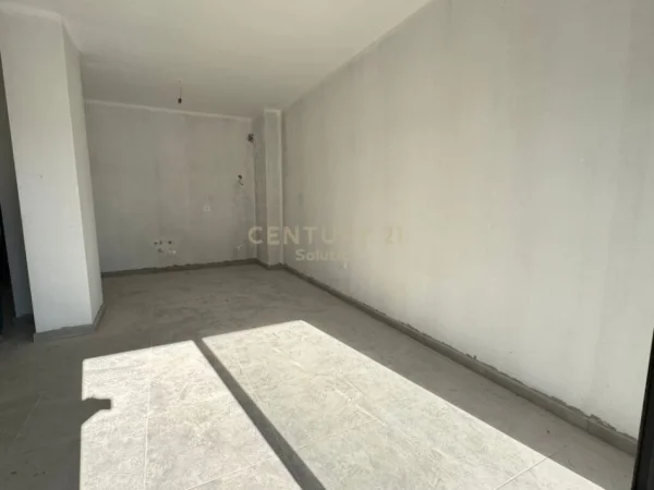 Tirane, shes apartament 2+1+Aneks+Ballkon Kati 5, 101 m² 152.000 € (Oasis Residence)