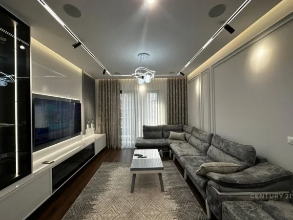 Tirane, jepet me qera apartament 2+1+Aneks+Ballkon Kati 3, 113 m² 1.000 € (Arlis, Farmacia 10)