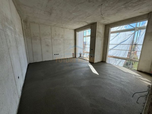 Tirane, shitet apartament 1+1 Kati 4, 69 m² 116.000 € (Jordan Misja)