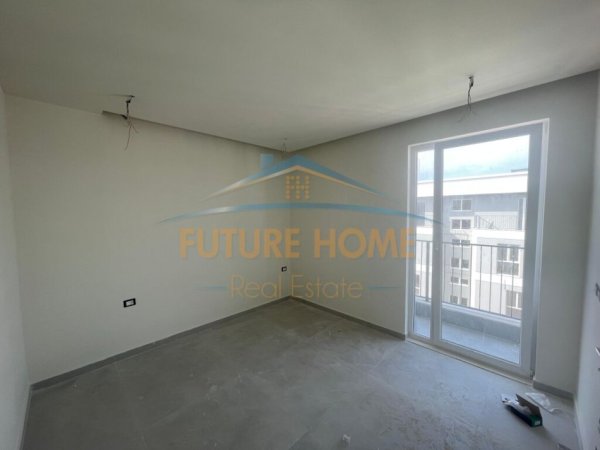 Tirane, shitet apartament 1+1 Kati 8, 52 m² 56.500 € (Univers City)