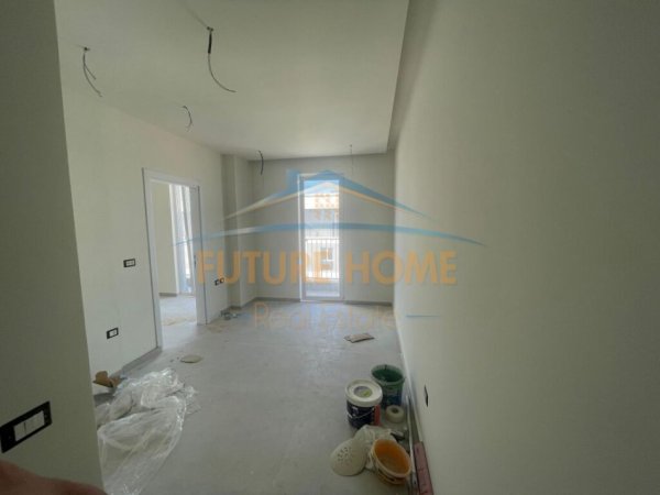 Tirane, shitet apartament 1+1 Kati 8, 52 m² 56.500 € (Univers City)