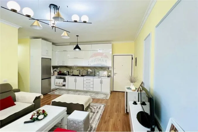 Tirane, shitet apartament 2+1+Ballkon , 87 m² 150.000 € (Dervish Luzha)