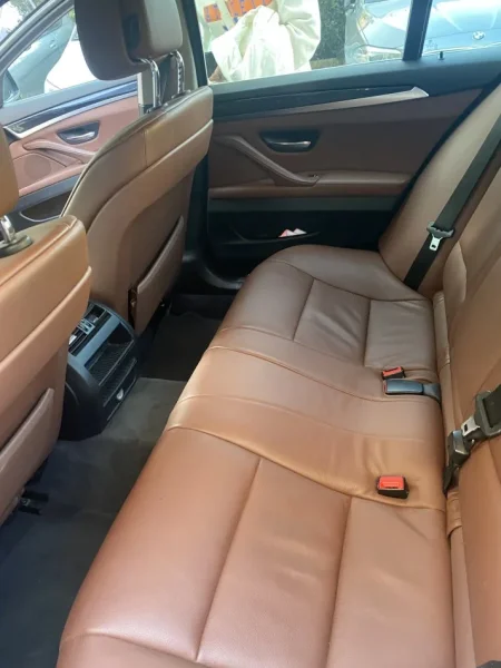 Tirane, shes makine  BMW v Nafte, automatik Klima 8.500 €